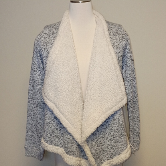 Derek Heart Women's Sweater Jacket with Sherpa Lining - Picture 3 of 5